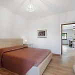 Casa Loppia 2022 *