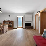 Casa Loppia 2022 * Caprino Veronese